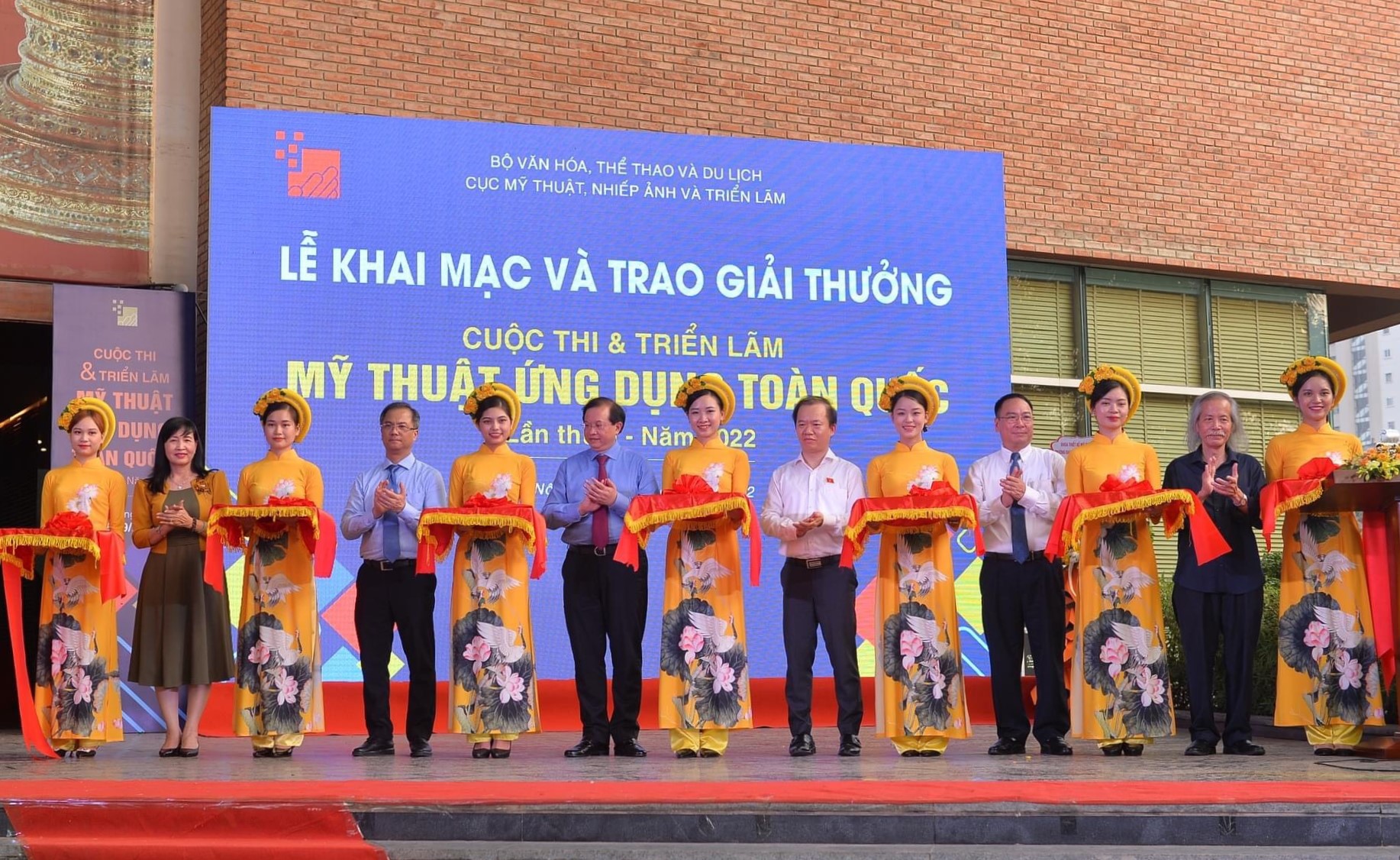 Ngày cuối cùng của Họa sỹ Nguyễn Sáng ở Hà Nội